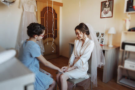 Fotógrafo de casamento Lidiya Yurina (lidiaphoto). Foto de 26 de outubro 2017