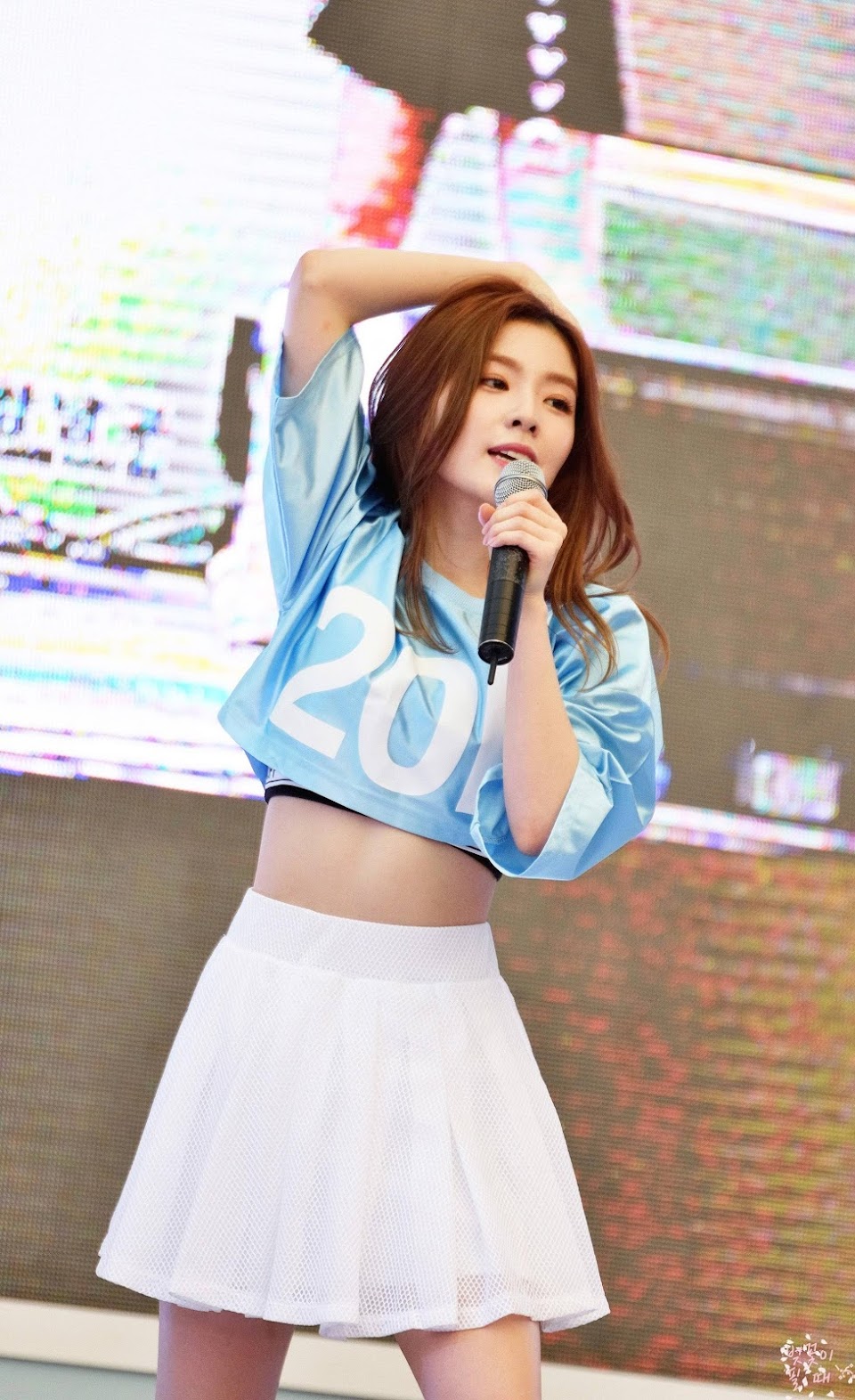 Here's How Irene's Waist Actually Is In Real Life... OMG -