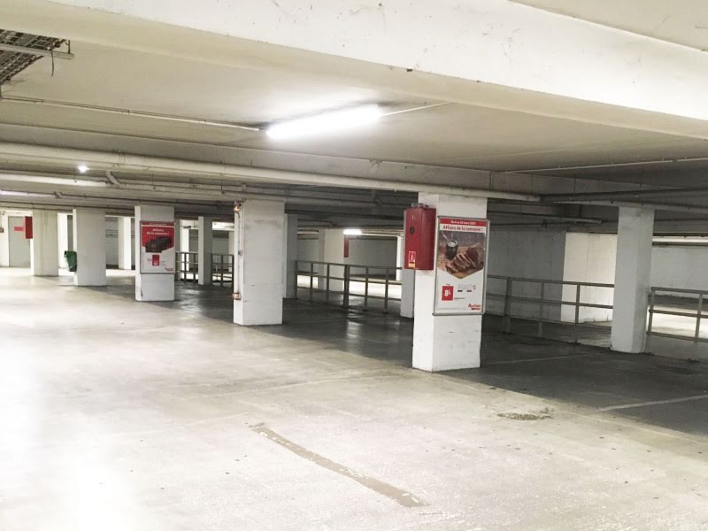 Location  parking  12 m² à Lyon 7ème (69007), 90 €
