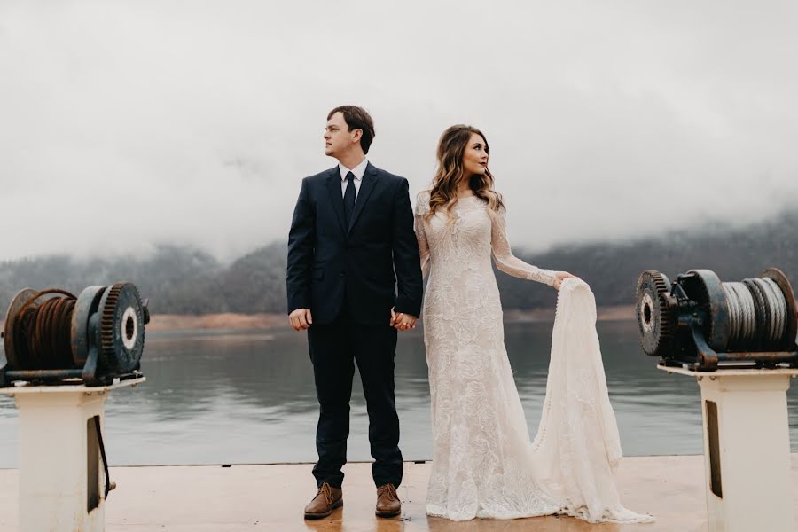 Jurufoto perkahwinan Jonah Deaton (jonahdeaton). Foto pada 8 September 2019