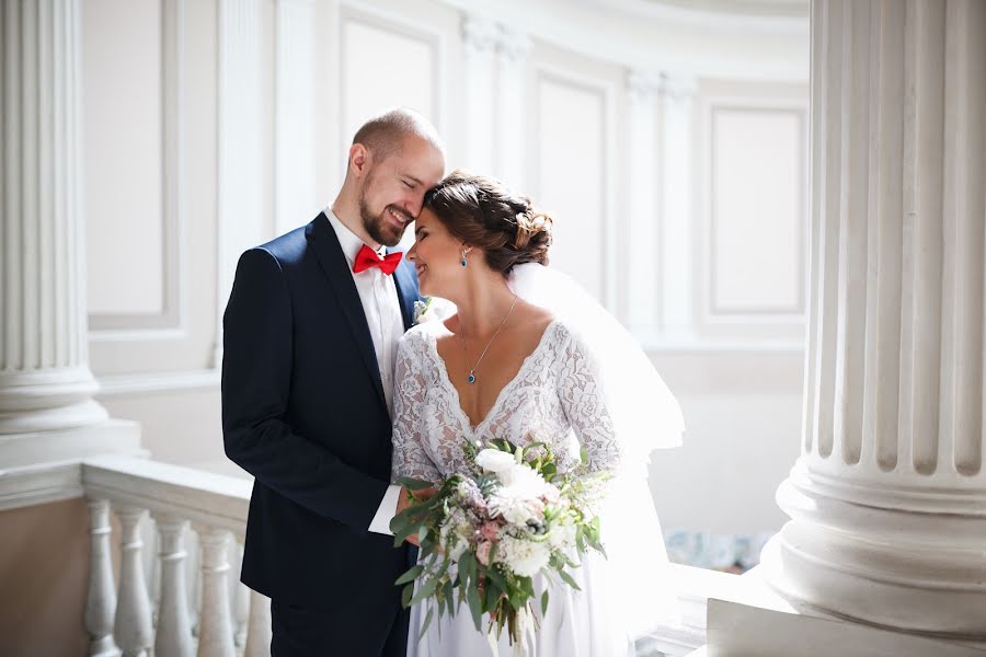 Fotógrafo de casamento Dima Zaburunnov (zaburunnov). Foto de 17 de fevereiro 2017