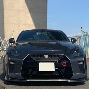 NISSAN GT-R R35