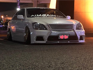 クラウンロイヤルのvipカーに関するカスタム ドレスアップ情報 9件 車のカスタム情報はcartune