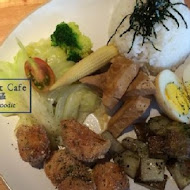 Roundabout Café 圓環咖啡(梅川店)