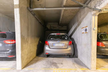 parking à Paris 12ème (75)