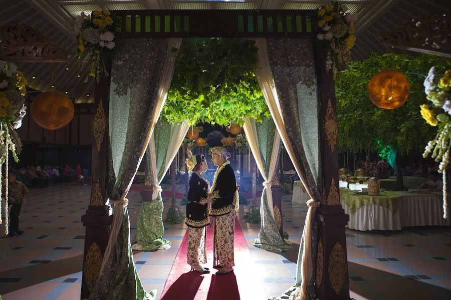 Wedding photographer Adhi Superpanda (adhi). Photo of 20 March 2018