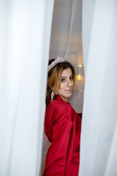 Fotógrafo de casamento Galya Firsova (galafirsova). Foto de 4 de fevereiro 2018