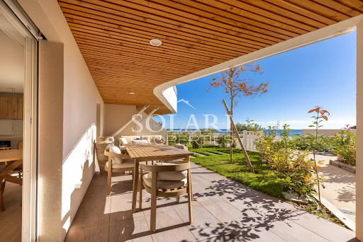 Apartment with terrace and pool 2