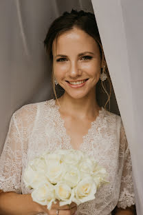 Wedding photographer Kristina Aleksandrova (alexandr0va). Photo of 25 August 2019