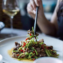 Stir Fried Beef With Chilli And Coriander
