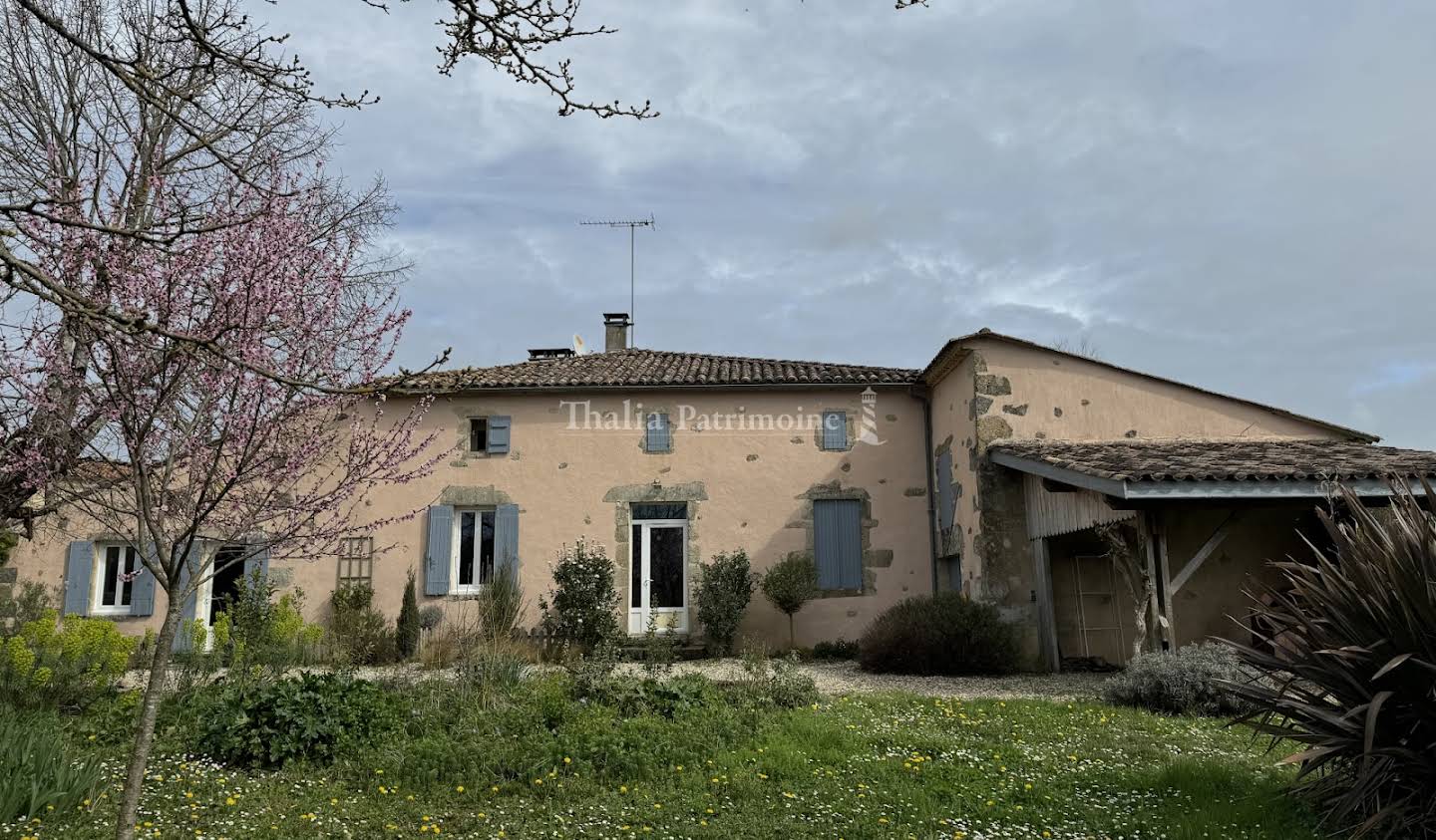 Maison avec terrasse Cadillac-sur-Garonne