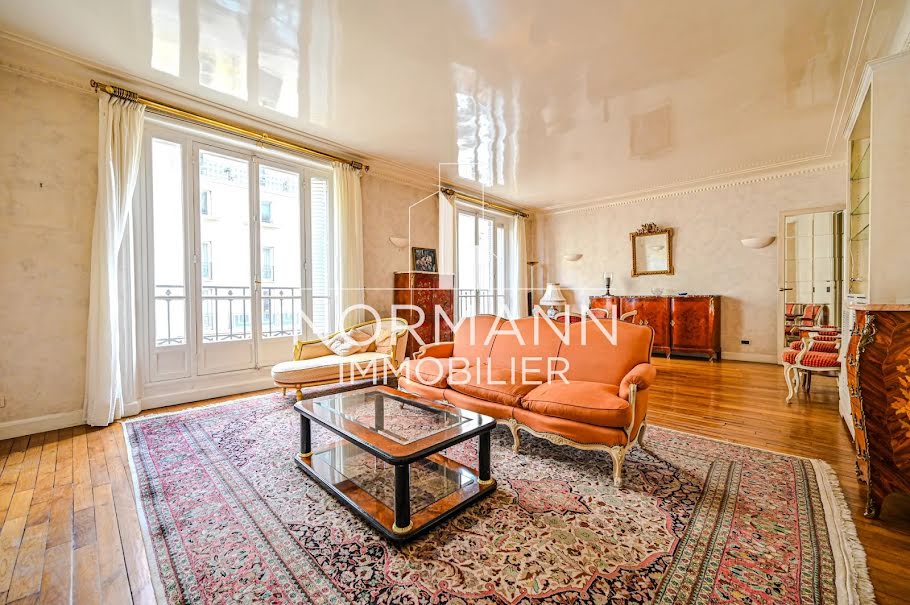 Appartement a louer paris-17e-arrondissement - 4 pièce(s) - 125 m2 - Surfyn