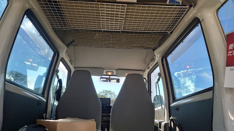 ミニキャブバンの10月もよろしくお願いします・マイカーのミニキャブバン😆・めちゃくちゃな投稿たまには許して・おやすみの過ごし方・タイヤは大事に関するカスタム事例の投稿画像8枚目