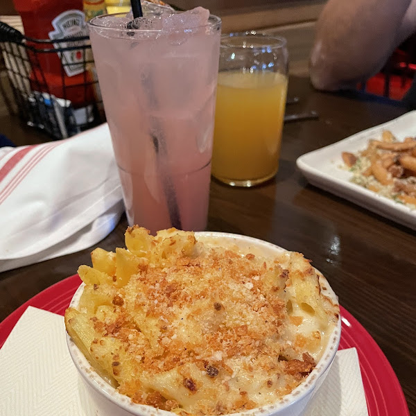 Mac and cheese with GF pasta