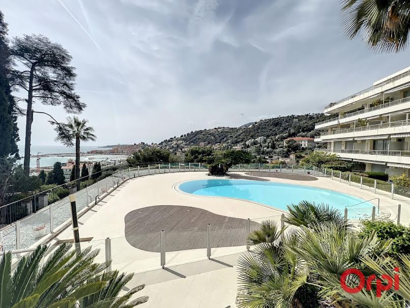 Location meublée appartement 2 pièces 52 m² à Menton (06500), 900 €