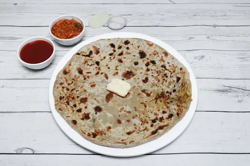 Butter Aloo Pyaaz Paratha