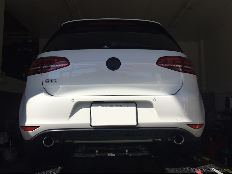 ゴルフGTIのリフトアップ・DIY・GTI・Mk7に関するカスタム事例の投稿画像1枚目