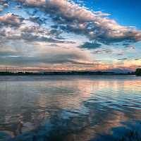 Il lago al tramonto di 