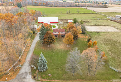 Farmhouse with garden 7