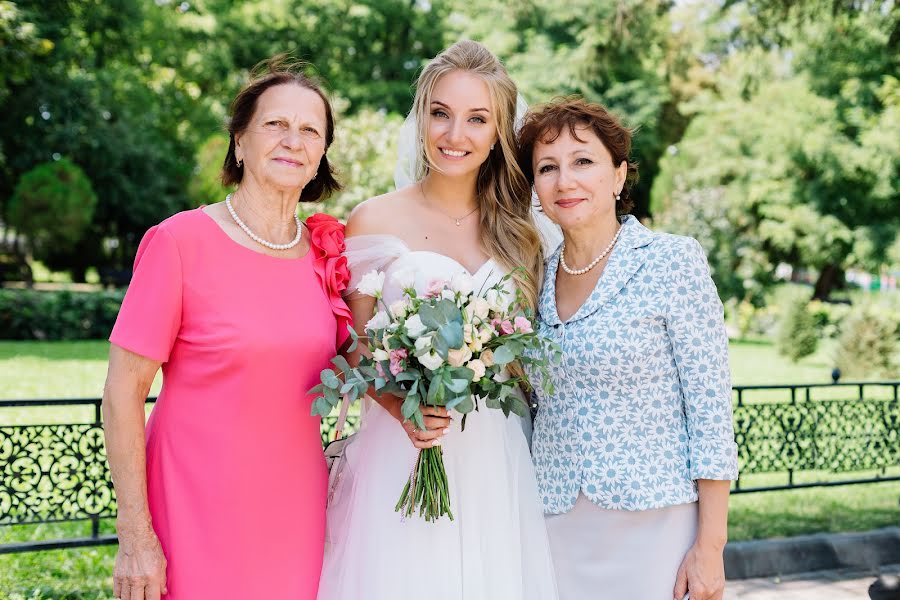 Fotografo di matrimoni Alena Stepanenko (alena1008). Foto del 25 settembre 2017