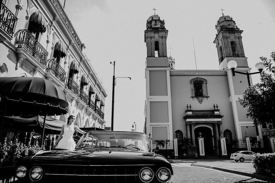 Fotógrafo de casamento Jose Contreras (josecm77). Foto de 3 de março 2020