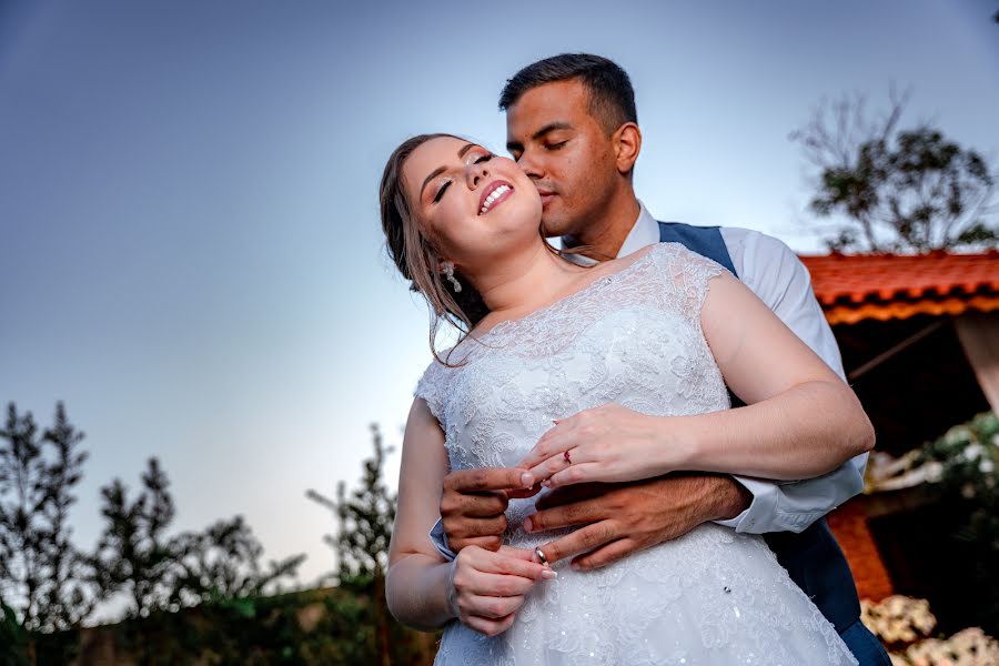 Fotografo di matrimoni Helio Nogueira (hellusproducoes). Foto del 10 maggio