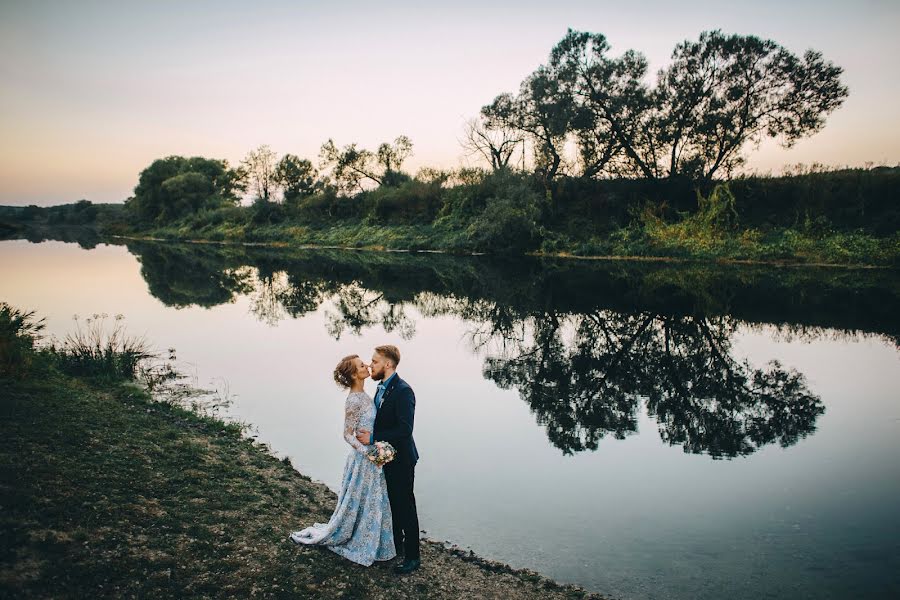 Fotografo di matrimoni Boris Yakhovich (borees). Foto del 21 gennaio 2016