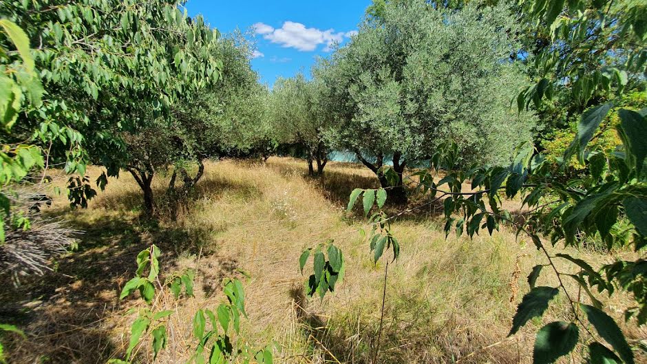 Vente terrain  2355 m² à Montignargues (30190), 316 500 €