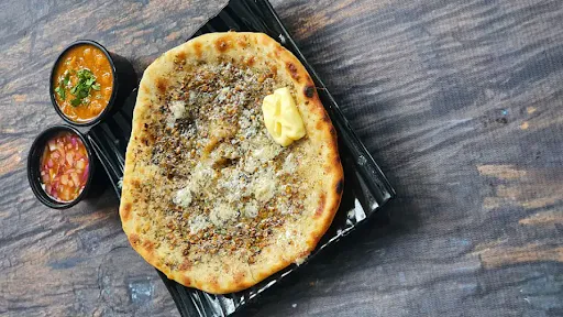 Amritsari Aloo Kulcha