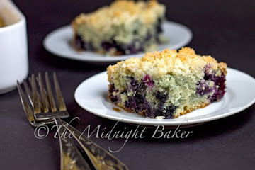 Blueberry Lemon Crumb Cake