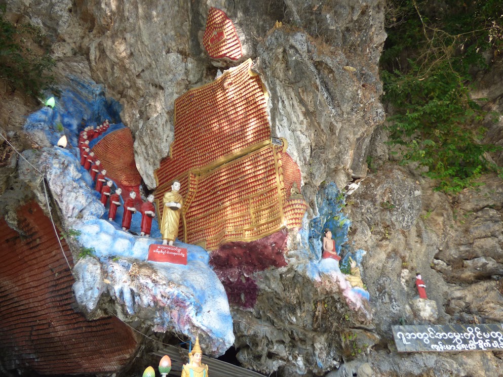 KAW KA THAUNG CAVE 