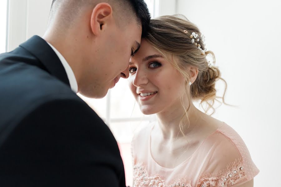 Bröllopsfotograf Kseniya Gostischeva (weddinggos). Foto av 5 juni 2019