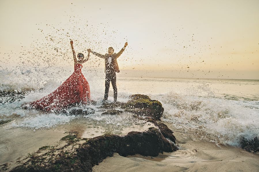 Fotógrafo de casamento Hendra Lesmana (hendralesmana). Foto de 18 de agosto 2015