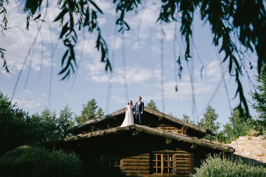 Hochzeitsfotograf Nastya Dubrovina (nastyadubrovina). Foto vom 9. Juli 2018