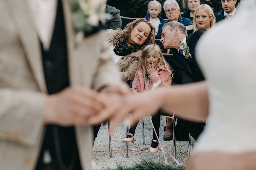 Fotografo di matrimoni Marta Urbanelis (urbanelis). Foto del 11 novembre 2019