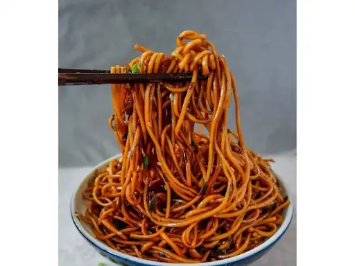 Veg Sichuan Noodles