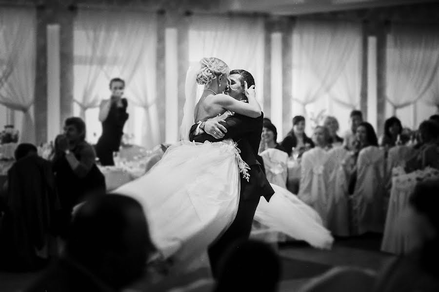 Wedding photographer Nikolay Yushevich (picbynick). Photo of 15 January 2015