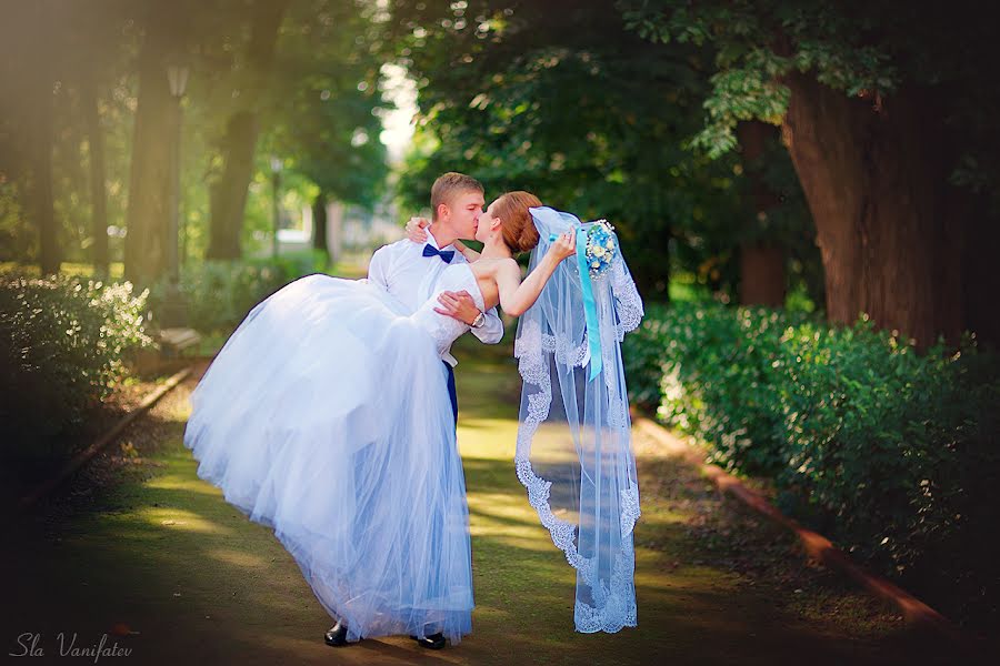 Fotógrafo de bodas Vyacheslav Vanifatev (sla007). Foto del 19 de septiembre 2017