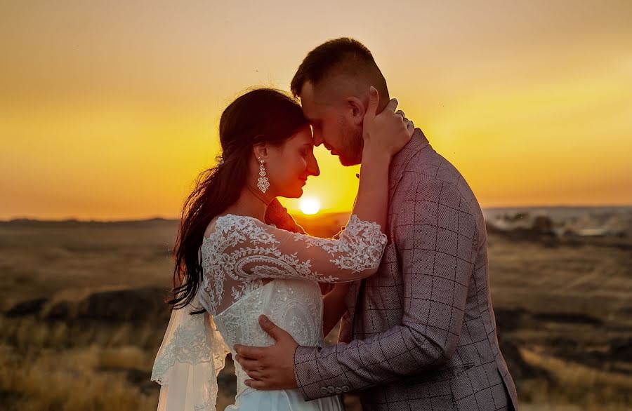 Fotógrafo de bodas Aleksandr Tt (talansev). Foto del 6 de octubre 2019