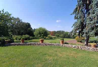 Property with garden 1