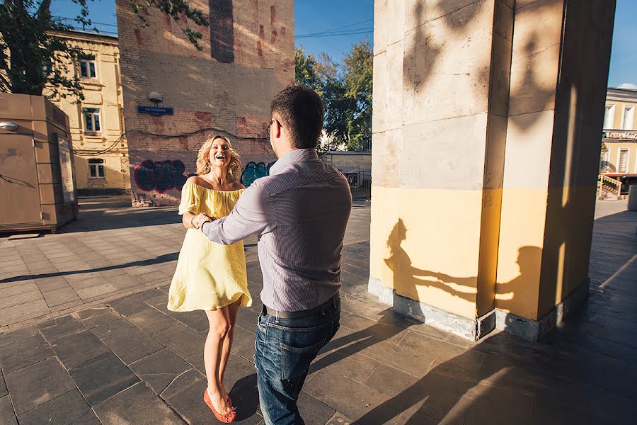 Wedding photographer Natalya Drachinskaya (drachinskaya). Photo of 1 October 2015