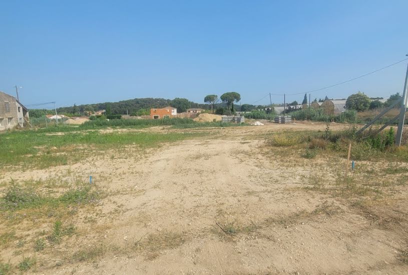  Vente Terrain à bâtir - 730m² à Les-Pennes-Mirabeau (13170) 