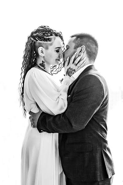 Bröllopsfotograf Violetta Kuprikova (phvioletta). Foto av 25 januari 2023
