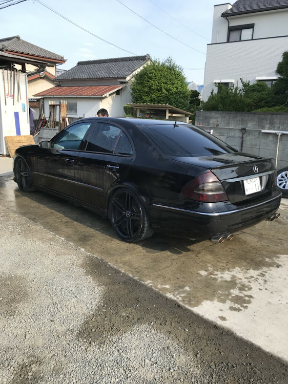 Eクラス セダンの洗車に関するカスタム事例の投稿画像2枚目