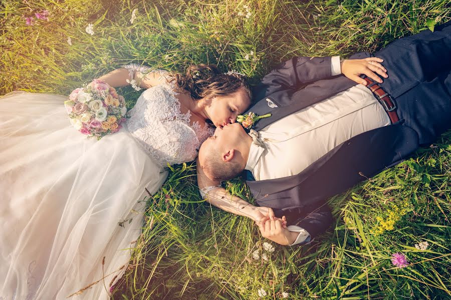 Fotografer pernikahan Mirek Bednařík (mirekbednarik). Foto tanggal 5 Oktober 2020