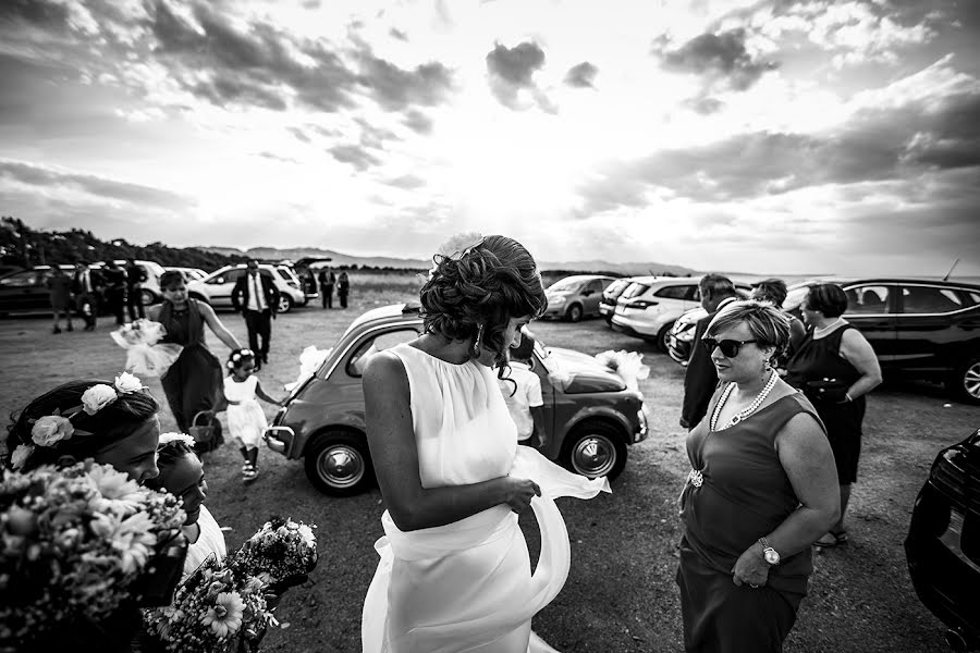 Fotografo di matrimoni Leonardo Scarriglia (leonardoscarrig). Foto del 12 febbraio 2018