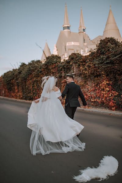 Wedding photographer Karina Tovarnickaya (karina1tvrn). Photo of 11 November 2022