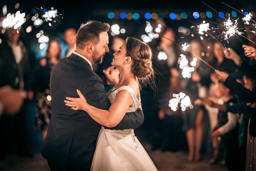 Photographe de mariage Tomáš Luka (tomaslukafoto). Photo du 2 octobre 2023