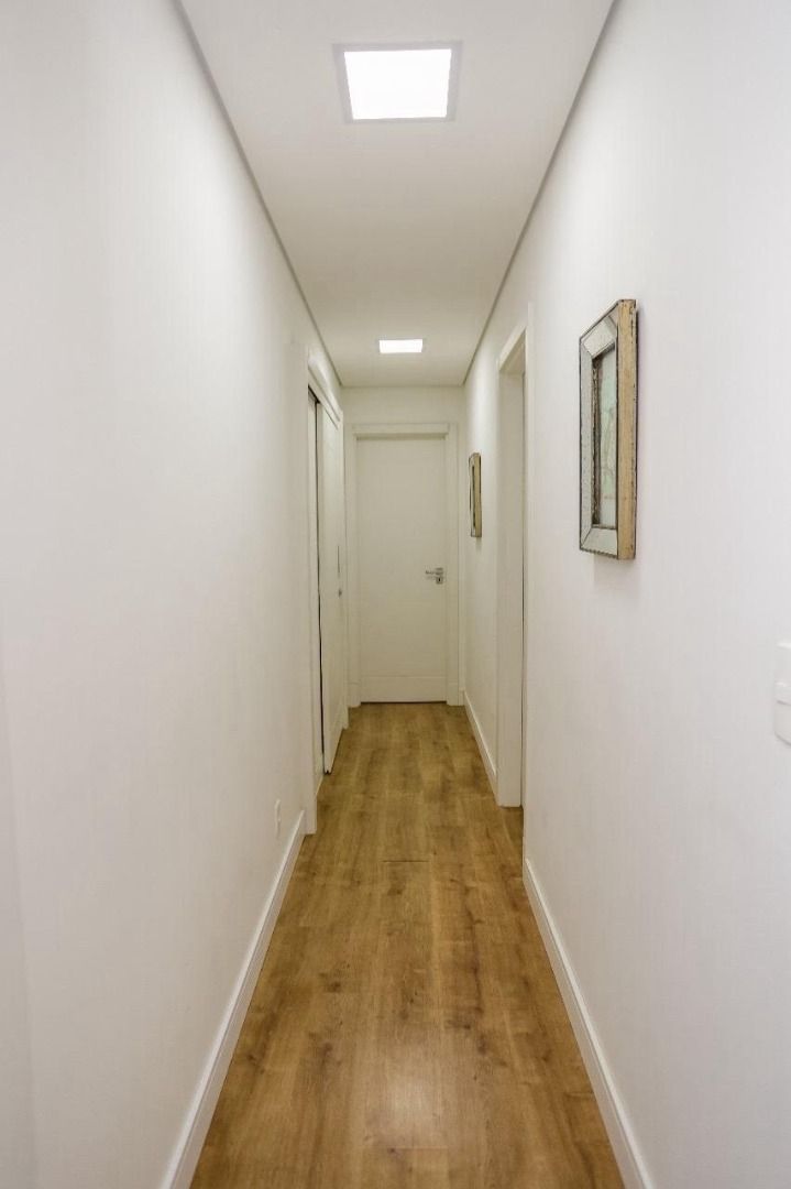 Apartamento no Ed. Praia dos Amores