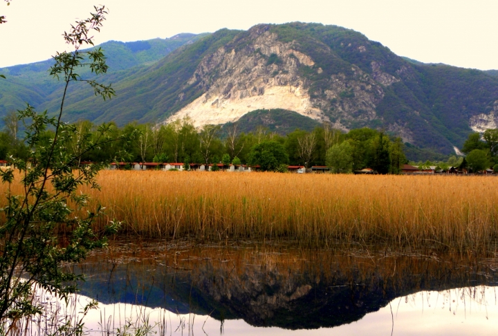 Cave riflesse di Dade D2